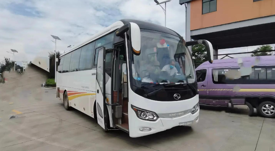 King Long Mid-size Coach